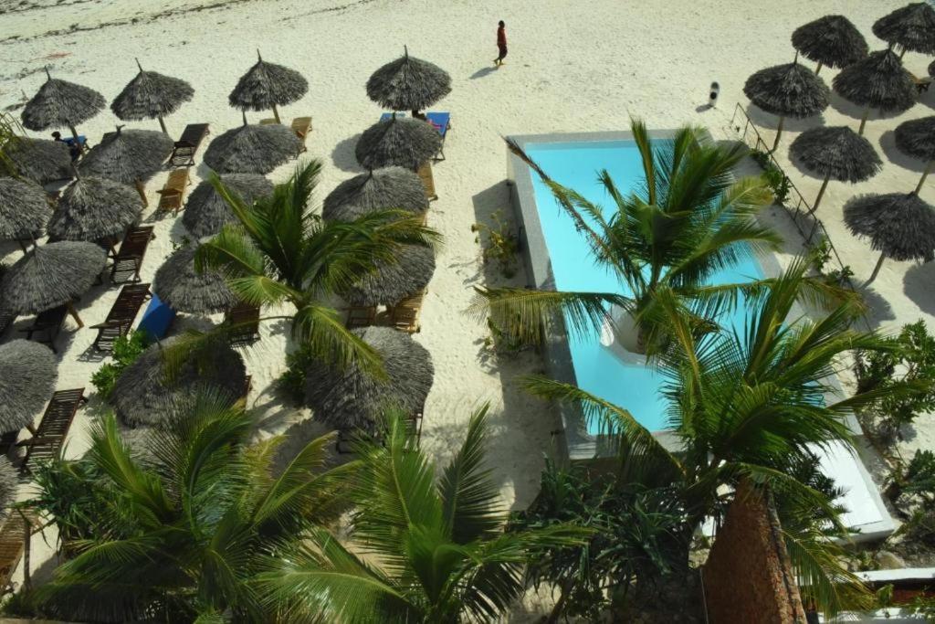 Lazy Beach Hotel Кендва Екстер'єр фото