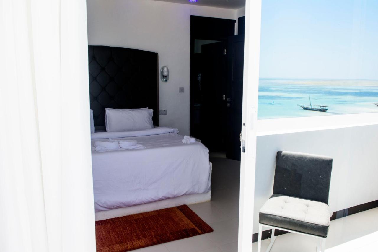 Lazy Beach Hotel Кендва Екстер'єр фото