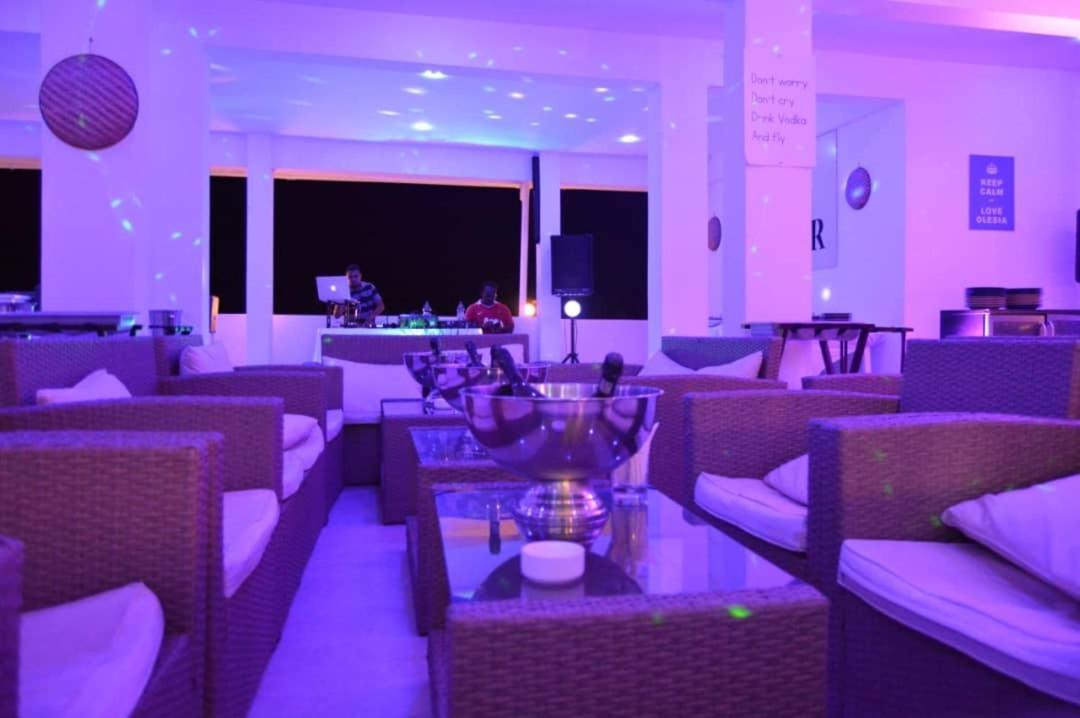 Lazy Beach Hotel Кендва Екстер'єр фото
