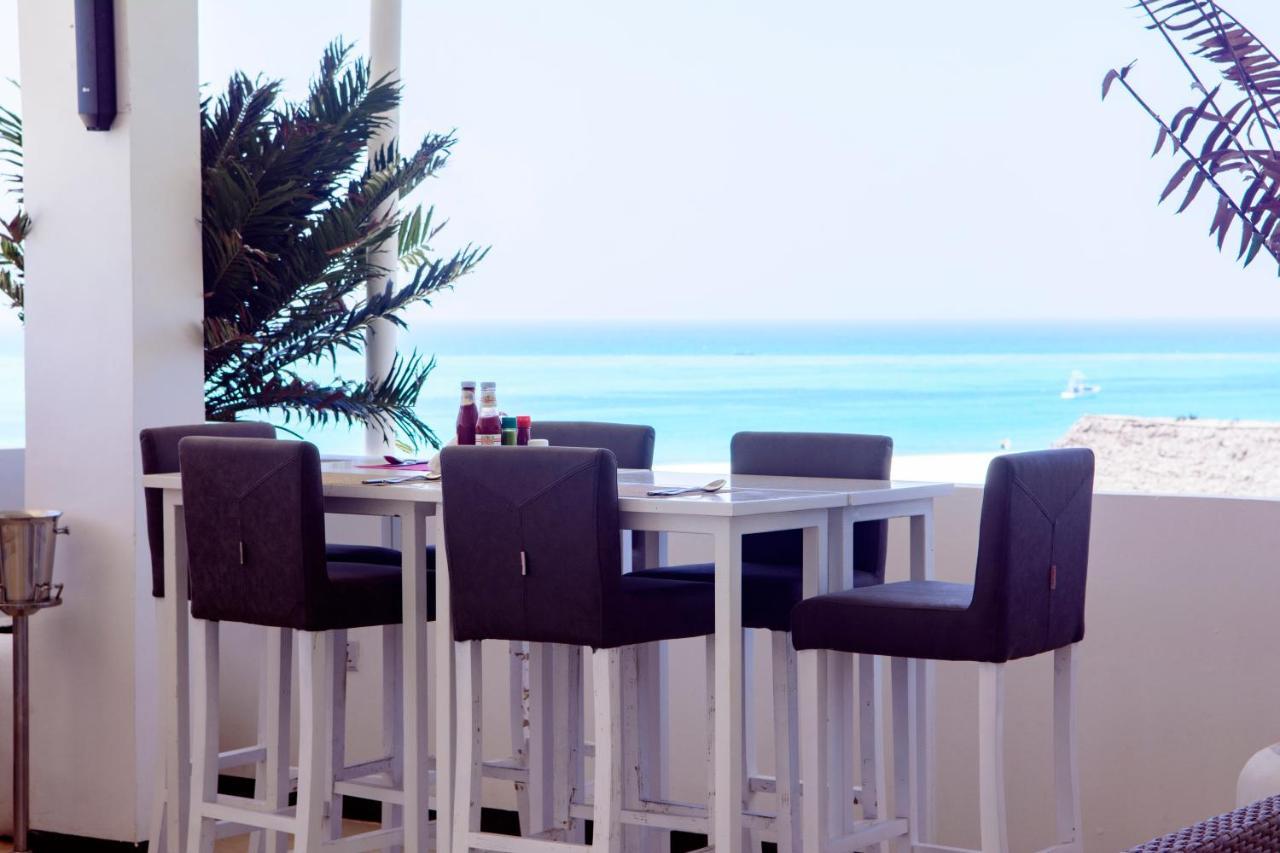 Lazy Beach Hotel Кендва Екстер'єр фото
